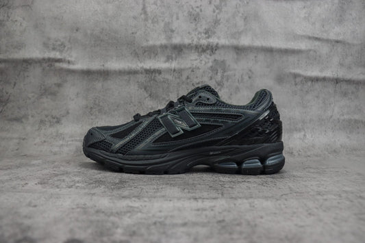 New Balance 1906R - Comme des Garcons Homme en negro