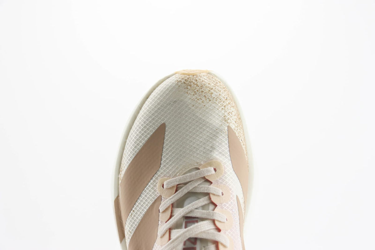 adidas Adizero Adios Pro 4 - Chalk White / Warm Sandstone / Semi Impact Orange